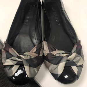 Burberry Flats